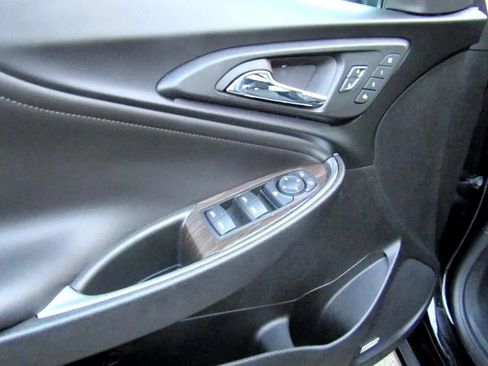 Used 2023 Chevrolet Malibu LT w/ LPO, Floor Liner Package image 15