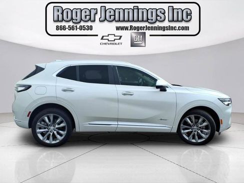 Used 2023 Buick Envision Avenir image 5