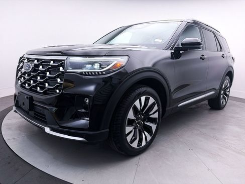 Used 2025 Ford Explorer Platinum w/ LUX Leather Package image 14