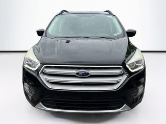 Used 2017 Ford Escape SE w/ SE Leather Comfort Package AWD/4WD video 2