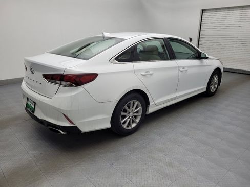 Used 2018 Hyundai Sonata SE FWD image 10