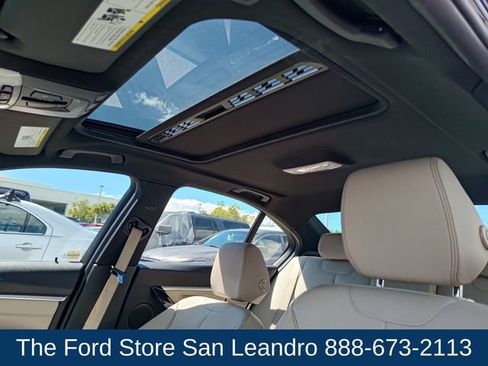 Used 2017 BMW 330i Sedan image 7