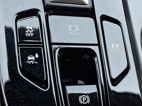 Used 2026 Lexus NX 350h AWD w/ Accessory Package (2T) image 24