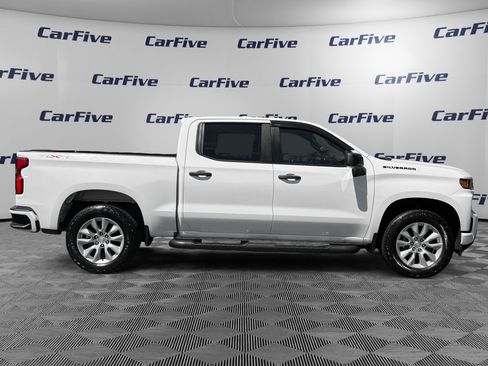 Used 2020 Chevrolet Silverado 1500 Custom w/ Custom Value Package AWD/4WD image 7