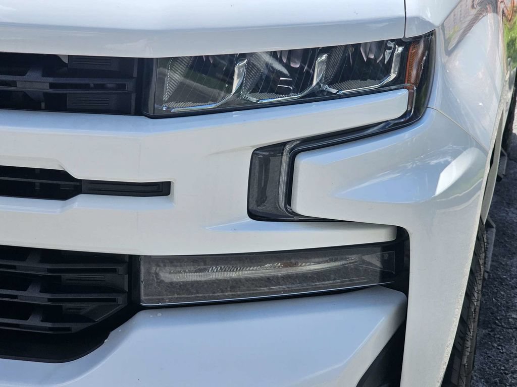 Used 2019 Chevrolet Silverado 1500 RST AWD/4WD image 10