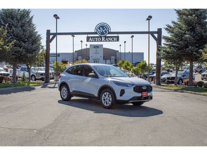 New 2025 Ford Escape Active w/ Cold Weather Package