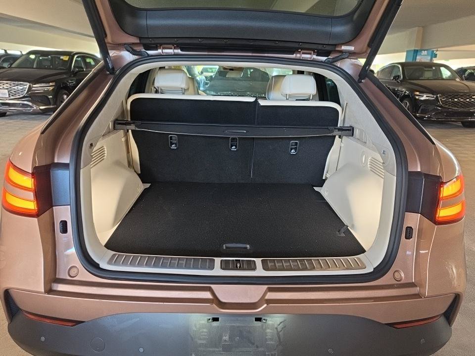 Used 2023 Genesis GV60 Performance AWD/4WD image 8