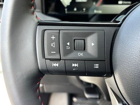 New 2025 Nissan Kicks SR w/ Illumination Package image 10