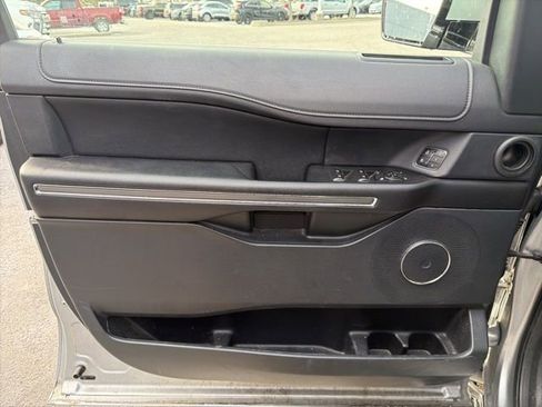 Used 2020 Ford Expedition Max XLT w/ Equipment Group 202A image 22