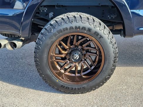 Used 2022 Ford F250 Lariat w/ Tremor Off-Road Package image 5