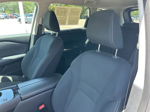 Certified 2024 Nissan Rogue S FWD image 21