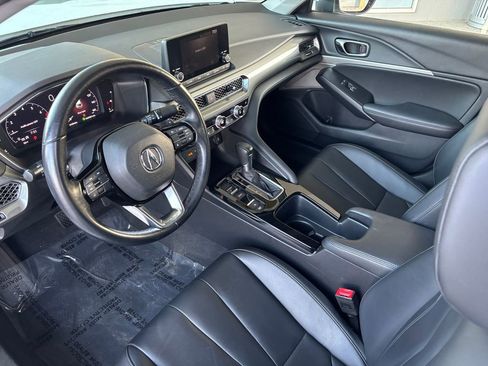 Used 2023 Acura Integra image 9