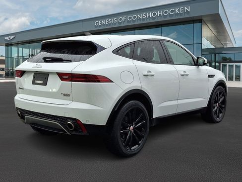 Used 2020 Jaguar E-PACE SE image 6