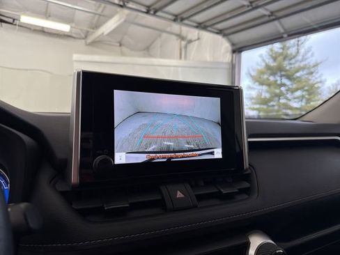 Used 2025 Toyota RAV4 XLE image 24