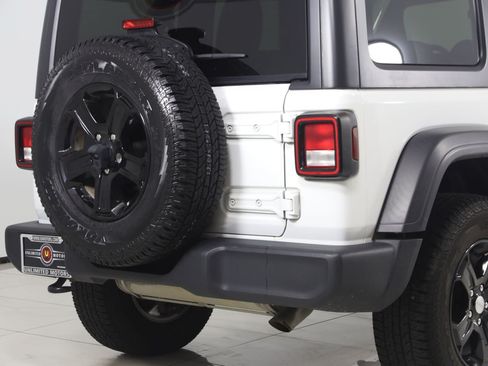 Used 2020 Jeep Wrangler Unlimited Sport S AWD/4WD image 35