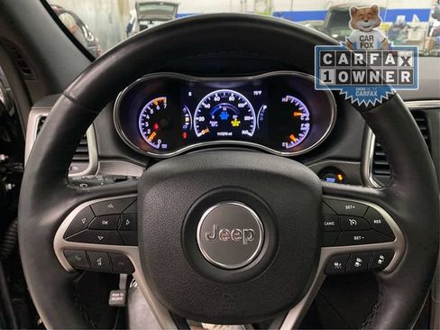 Used 2018 Jeep Grand Cherokee Limited AWD/4WD image 23