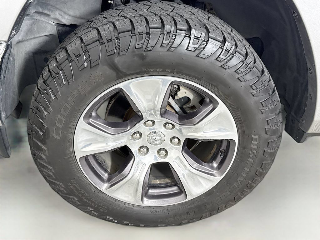 Used 2021 RAM 1500 Laramie RWD image 30