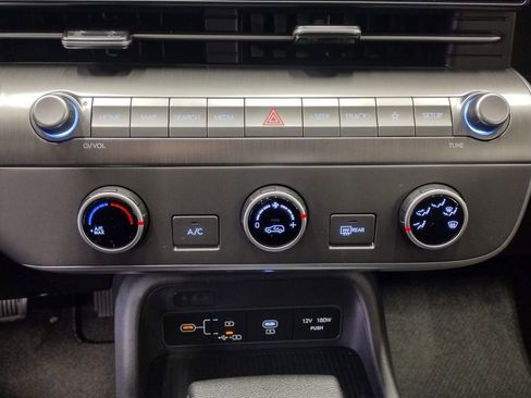 New 2026 Hyundai Kona SE image 25