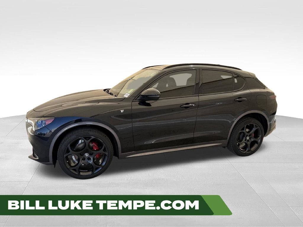 Used 2024 Alfa Romeo Stelvio Ti w/ Performance Driving Package AWD/4WD image 1