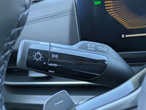 New 2026 Kia Carnival FWD image 28