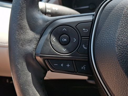 Certified 2023 Toyota Corolla Cross LE FWD image 22