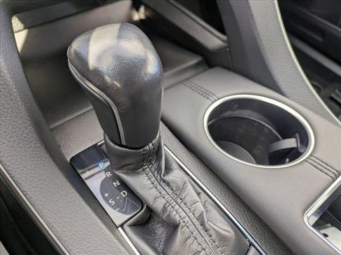 Used 2020 Toyota Avalon XSE w/ All Weather Liner Package image 13