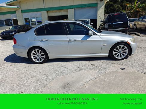 Used 2011 BMW 328i xDrive Sedan image 6
