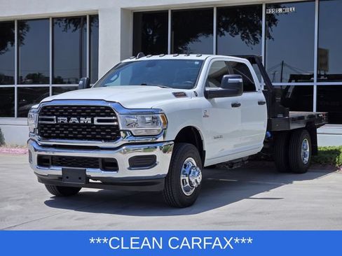 Used 2024 RAM 3500 SLT w/ Quick Order Package 2YG SLT AWD/4WD image 3