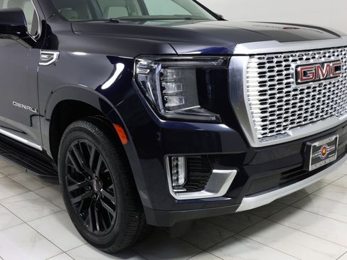 Used 2023 GMC Yukon XL Denali w/ LPO, Floor Liner Package AWD/4WD image 38