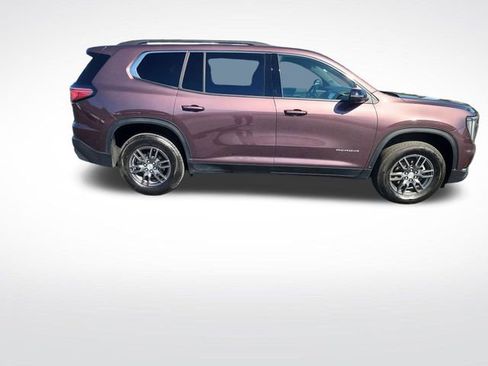 Used 2025 GMC Acadia Elevation image 6