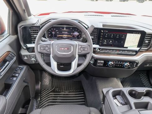 New 2026 GMC Sierra 1500 Elevation image 11