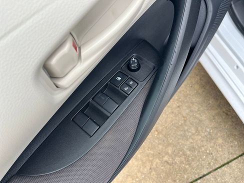 Used 2026 Toyota Corolla LE image 12