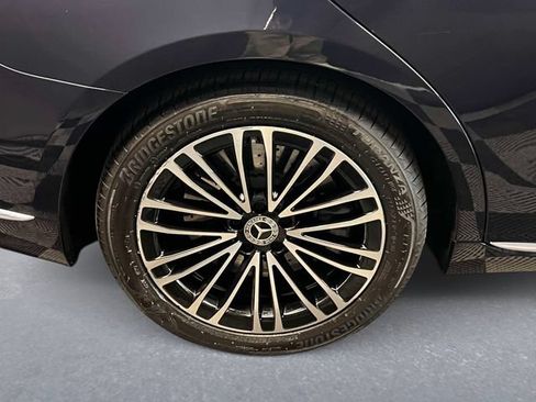 Certified 2023 Mercedes-Benz S 500 4MATIC image 7