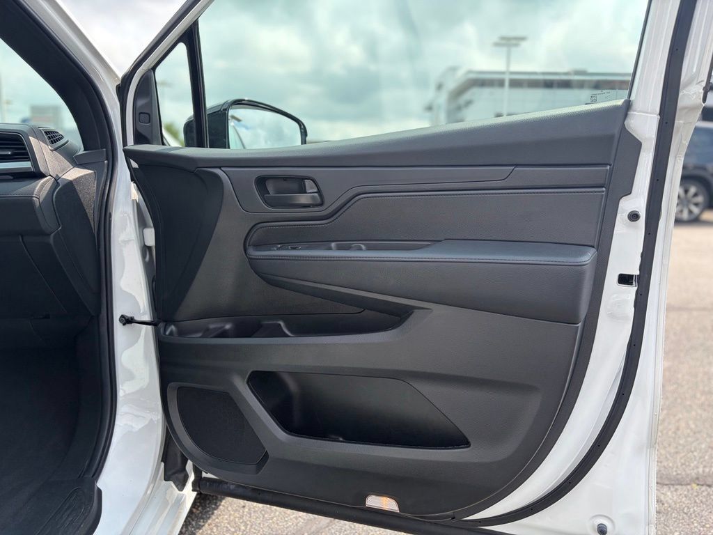 Used 2025 Honda Odyssey Sport-L image 25