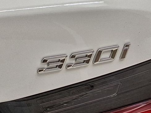 New 2026 BMW 330i 330i w/ Convenience Package image 20