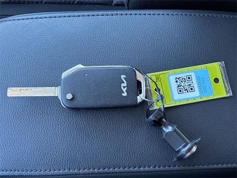 Used 2022 Kia Soul LX image 35