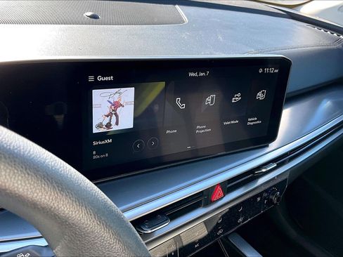 Used 2024 Kia Sorento LX image 23