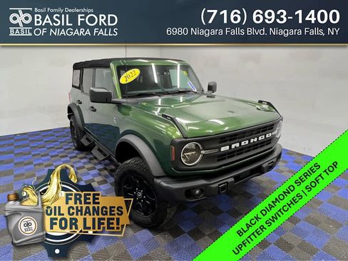Used 2022 Ford Bronco Black Diamond image 1