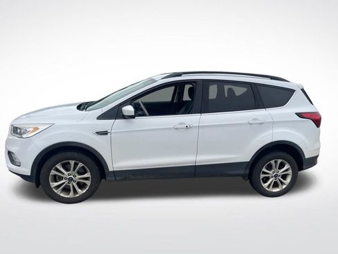 Used 2019 Ford Escape SEL AWD/4WD image 2