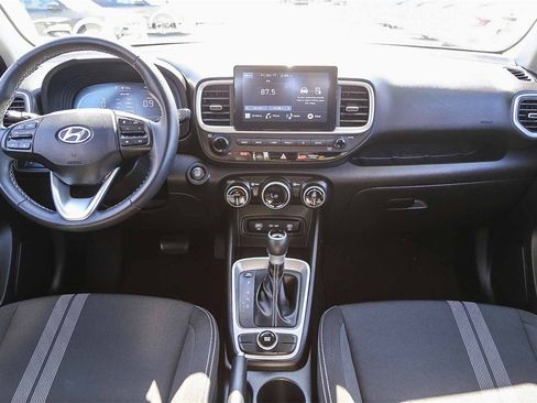Certified 2024 Hyundai Venue SEL image 12