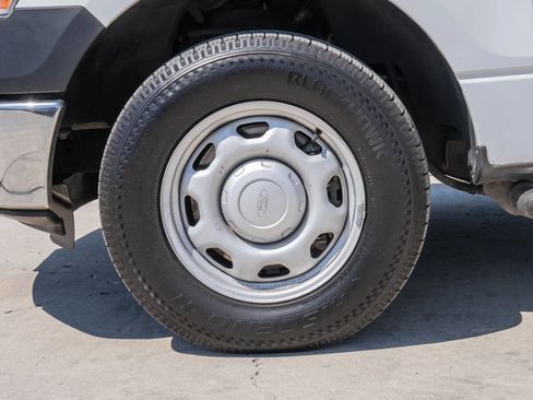 Used 2013 Ford F150 XL w/ Mid Equipment Group image 10