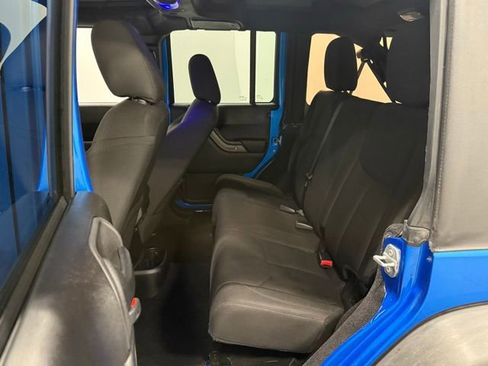 Used 2015 Jeep Wrangler Unlimited Sport w/ Quick Order Package 24S image 27