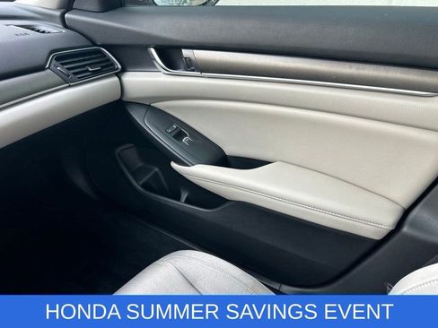 Used 2022 Honda Accord LX image 16