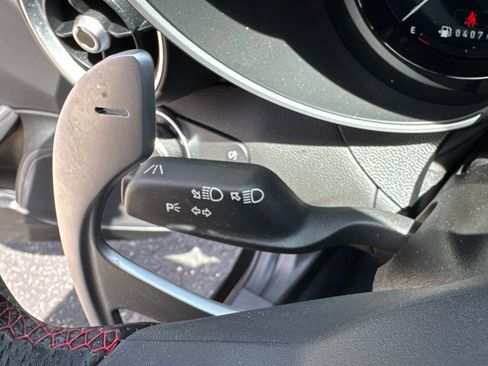 Used 2024 Alfa Romeo Giulia AWD image 36
