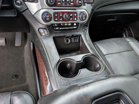 Used 2015 GMC Yukon SLT w/ Open Road Package image 26