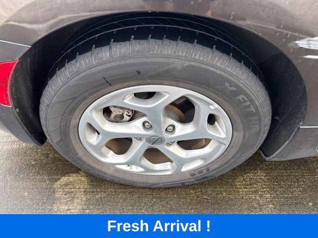Used 2023 Chrysler Pacifica Limited FWD image 22