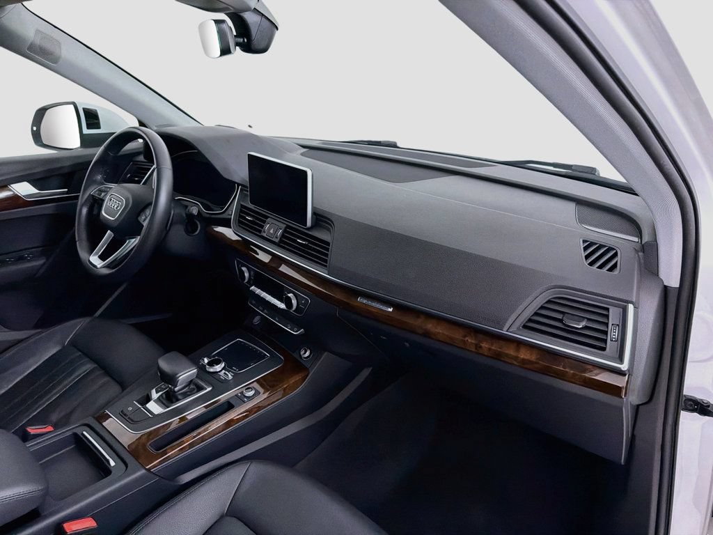 Used 2018 Audi Q5 2.0T Premium Plus w/ Premium Plus Package AWD/4WD image 30