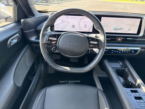 Used 2025 Hyundai Ioniq 6 SEL RWD image 13