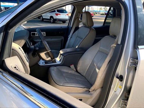 Used 2009 Lincoln MKX 2WD image 7