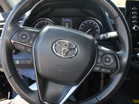 Certified 2023 Toyota Camry SE image 12